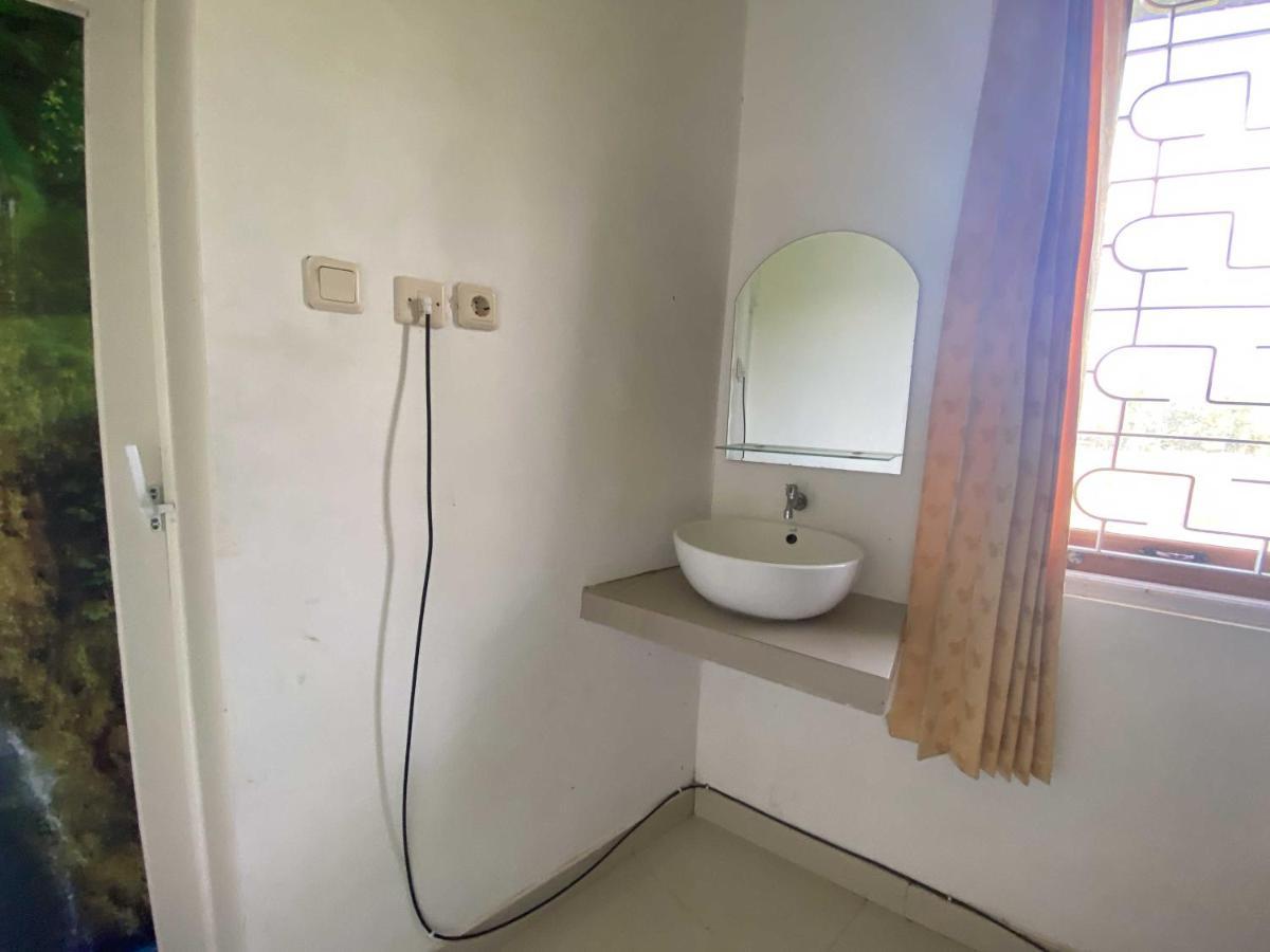 Ana Inn Ambarawa Mitra Reddoorz Semarang Luaran gambar